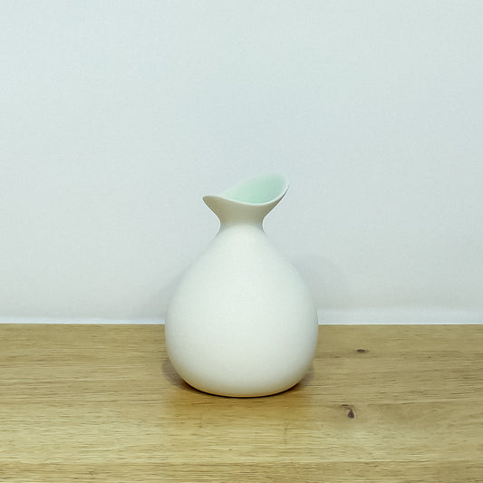 Bud Vase in Honeydew